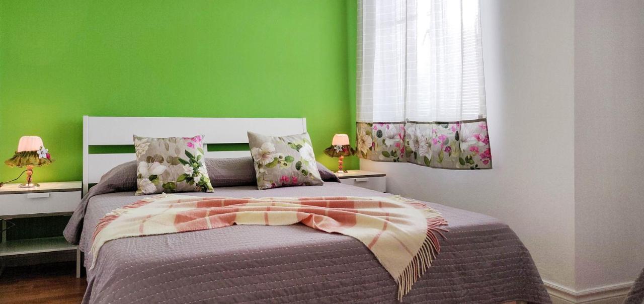 Rainbow Guest House Madalena  Bagian luar foto